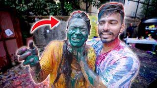 Priti Ki Eyes Me Gaya Itna Colour | Holi Vlog