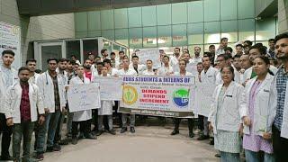 Protest for increase stipend from 400 to 1000 per day Mbbs internship