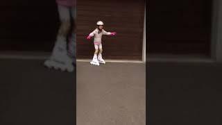 8yo self-taught rollerblade