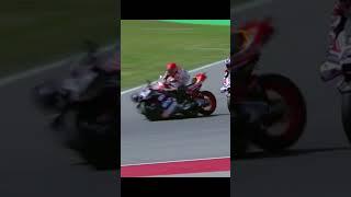 Marc. Marques Crash & Miguel Olevoera di portimao portugal