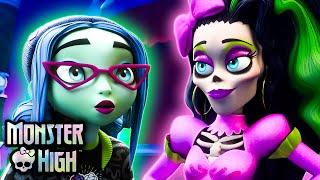  Ghoulia unleashes her inner ghoul with Skelly's tips!  | Monster High™