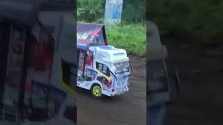 Truk oleng #trukolengtiktok#trukmania #trukolengminiatur #trukolengmbois #youtubeshorts #shorts