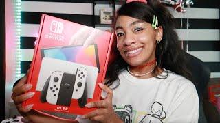 Nintendo Switch OLED unboxing!