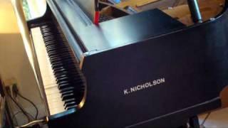 K.Nicholson Baby Grand Piano KNM1Dse Playing Liberace Chop Sticks.avi