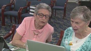 Lakewood Seniors Learn Technology