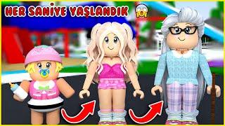 ÖNCE BEBEK OLDUK SONRA HER SANİYE YAŞLANDIK  YAŞLANMA OYUNU  | ROBLOX Every Second You Get Older