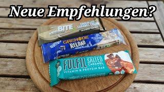 Fulfil Salted Caramel, Grenade Reload Blueberry, veeBite Chocolate Proteinriegel im Test