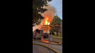 Raw video: Massive fire at an apartment development in Vancouver’s Dunbar neighbourhood