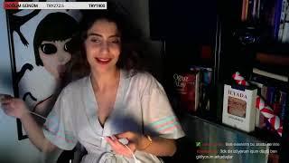 Twitch İlyada Frikik +18 (MEMELERİ AÇILIYOR)