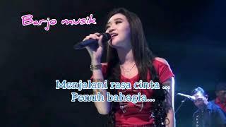 lirik lagu kehadiran cinta (Adella difarina indra)