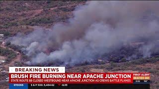 Brush fire forces evacuations near Apache Junction