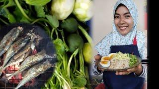 buat nasi kerabu darat pulak weh kak ya Oooo