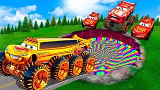 Rainbow Pit Transform Mcqueen Into Big & Small:McQueen Golden & Mater vs Pixar Cars! Beam.NG Drive!