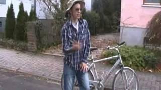 Kein Style und kein Geld (Style und das Geld Parodie) von MCH