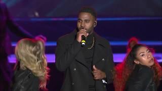 Jason Derulo Performs "Tip Toe" at the College Football National Championship #ATTPlayoffPlaylist