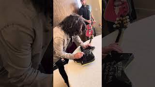 Paul Staney signing guitars i purchased now that kiss end of the road and Tour  has come to an end.