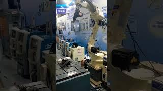 Robot arc welding machine industry 4.O welding robot manufacturing #youtubeshorts #robot #welding