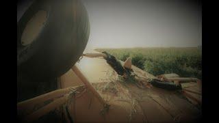 Biplane Emergency landing  in farmer's field