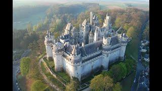 История средневековых замков в Европе ..Как их строили и как жили их обитатели ..