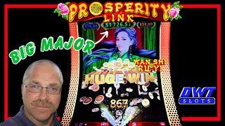 HUGE MAJOR on Prosperity Link Wan Shi Ru Yi slot machine by IGT