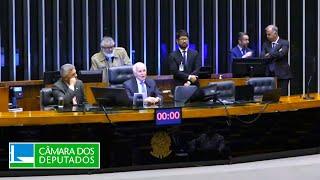 Plenário aprova regulamentação da clonagem animal e política de atenção à endometriose - 16/10/24