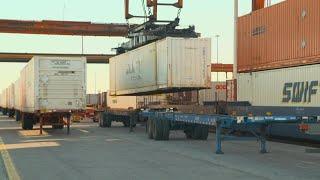 How North Texas' largest freight network is juggling the holiday shipping crisis