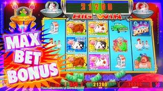 DOUBLE MAX BONUS!!!! BIG WIN on Invaders Return From the Planet Moolah CASINO SLOTS  @SlotsBoom