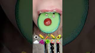 makan sesuai emoji | cr:@satisfying.lips