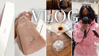 VLOG | broke my phone + window shopping + new nails + random chit chat + bday gifts | Andrea Renee