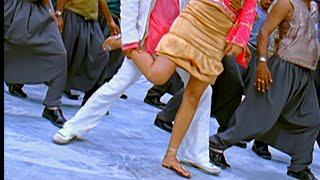 Trisha feet touching by Actor Vijay