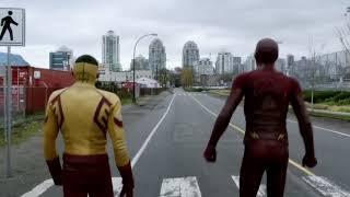 Flash Compite Con Kid Flash.