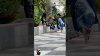 Skating boy snatched her mobile #skatinggirl #parkour