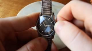 How to wind a (vintage) mechanical watch