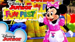 “Unbirthday” Party | Disney Junior Fun Fest | Alice’s Wonderland Bakery | @disneyjr