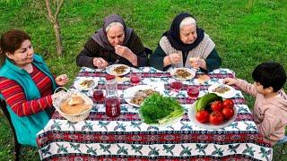 Yazın gəlişi  ilə gözəlləşən bağımızda GÖBƏLƏKLİ,KEŞNİŞLİ YEMƏK bişirdik