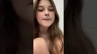 Periscope Girl Amira Pink And Beautiful Kimochi Live Dance