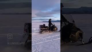 A 80km/h sobre un llac gelat qmb motos de neu ️