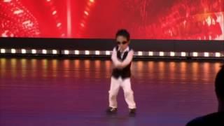 мальчик 4 года классно танцует гангам стайл на шоу талантов