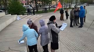 В Астрахани Галина Морозова зачитала резолюцию митинга: "ЗА ЧЕСТНЫЕ ВЫБОРЫ"