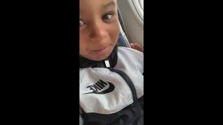 Young boy's hilarious reaction to foot behind him on Houston to Orlando flight