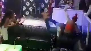 Fat Girl Hop On His Boyfriend And Both Fall Down Immediately – On The Stage