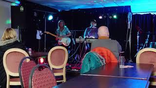 retro band live in Picton porthcawl part 2