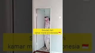 Ketika bule Rusia  habis dari kamar mandi Indonesia 