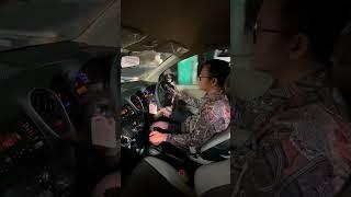 Cara Mobil Matic Melewati Turunan