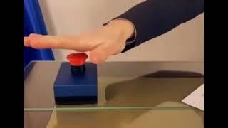 Putin press red button