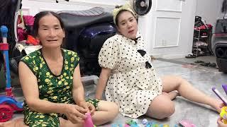 Ba ngày nữa Bé Trâm đi đẻ, Mẹ Tính vào chăm con gái 10 ngày luôn