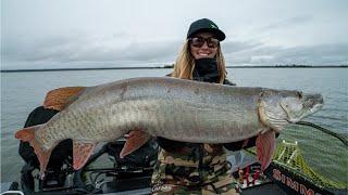 VIOLENT MUSKY STRIKES! (4 FISH DAY)