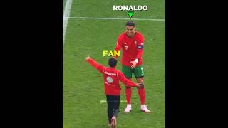 Ronaldo & Pitch Invaders 