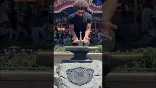  PULLING THE SWORD OUT OF THE STONE AT DISNEY WORLD ON THE FIRST TRY!  #shorts #disneyworld