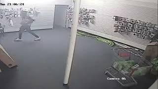 Thieves caught on cam robbing cell phone store and holding up employees